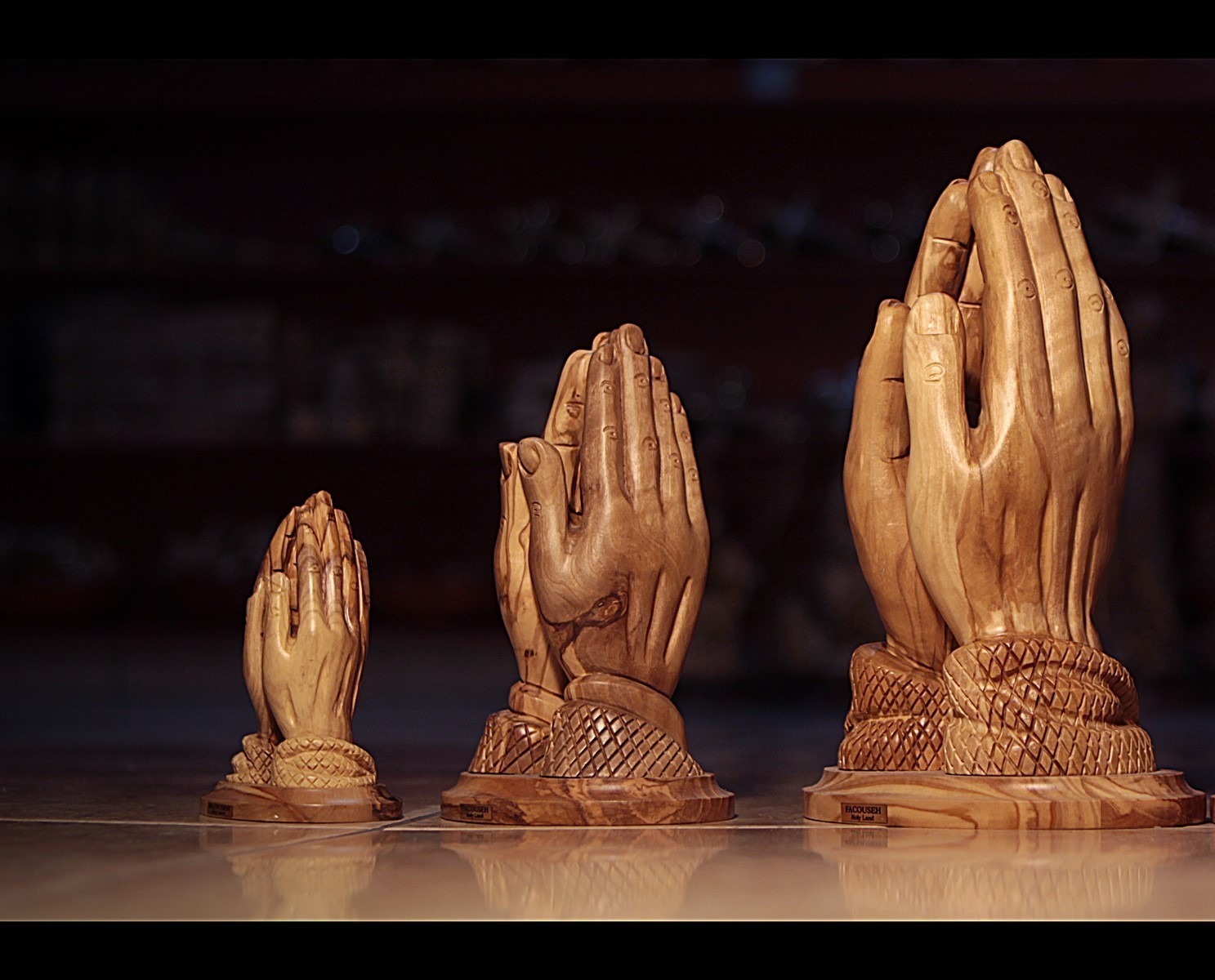 Olive Wood Praying Hands Carving Made in Bethlehem 